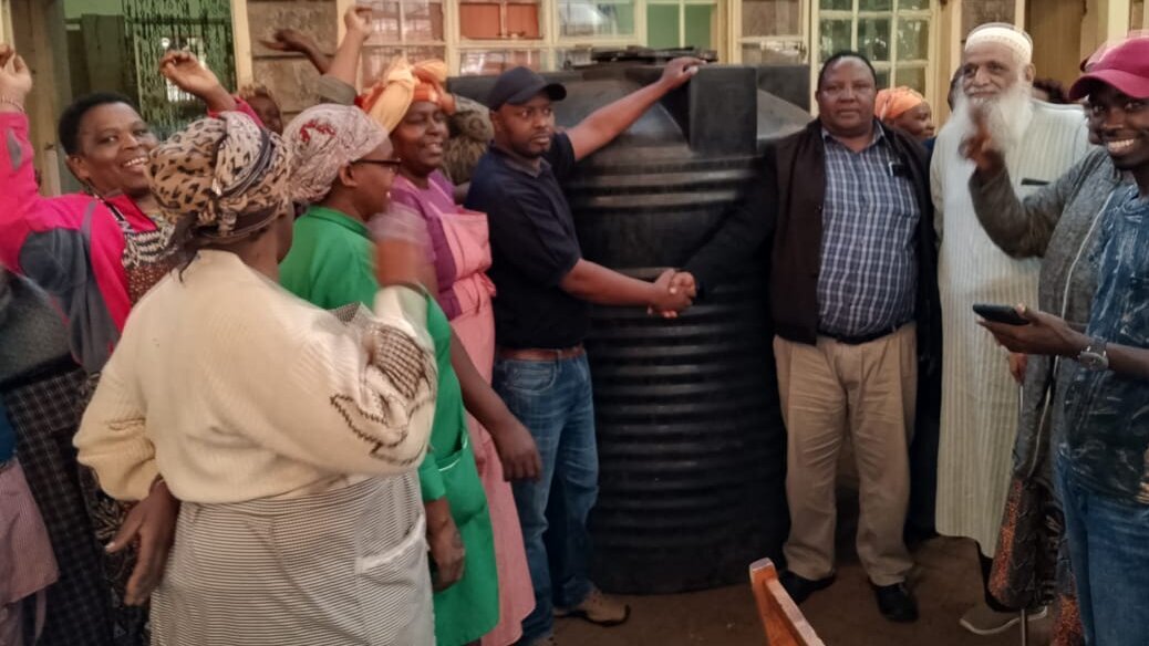 water storage tank
