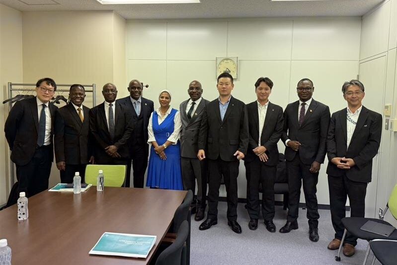 Afreximbank staff with SMBC Nikko at Kanazawa Branch