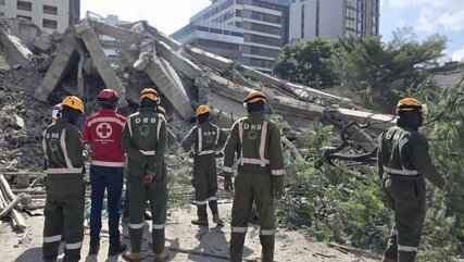 Witnesses recount chaos as rescue teams comb rubble in South C building collapse